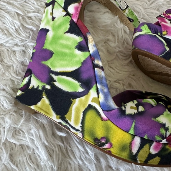 Nine West Purple and Green Wedge Sandals - Picture 9 of 11